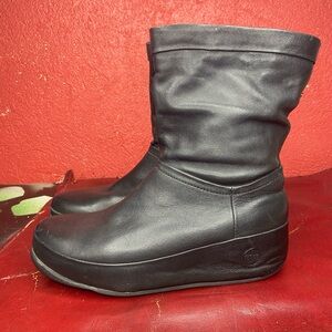 Black Leather FitFlop Mid Calf Platform Boots Size 8